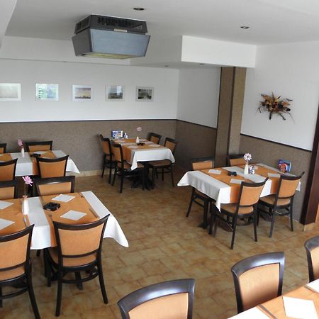 Hotel Milotel Оломоуц Экстерьер фото